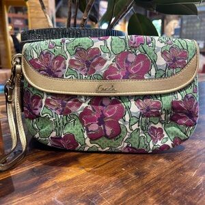 VTG Coach Ashley Iris FLORAL CANVAS WRISTLET BAG PURSE Gold Leather PINK GREEN